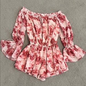 🩷 Boutique Rose Off the Shoulder Romper Flirty Floral Girly Cute